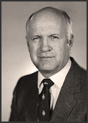 Dr Gerald Stewart